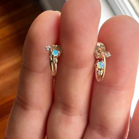 WWAKE Three Stone Opal Huggies - Picture 2 of 7